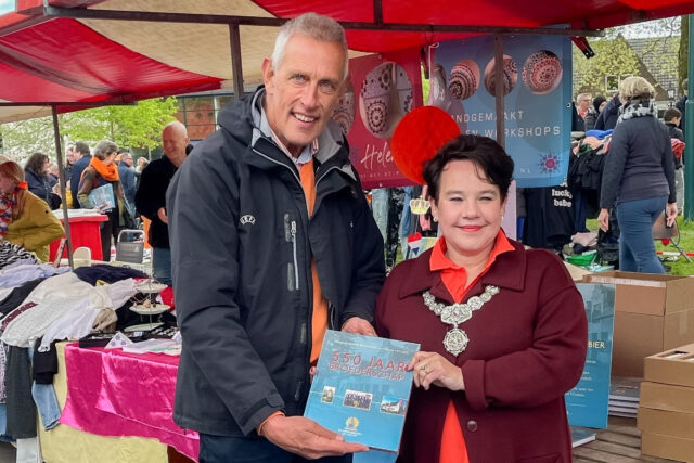 Boek burgemeester-Verbeterd